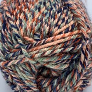 Masquerade Chunky Yarn Color MQ04