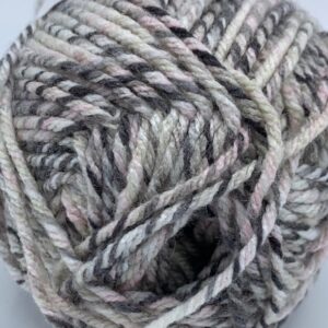 Masquerade Chunky Yarn Color MQ06