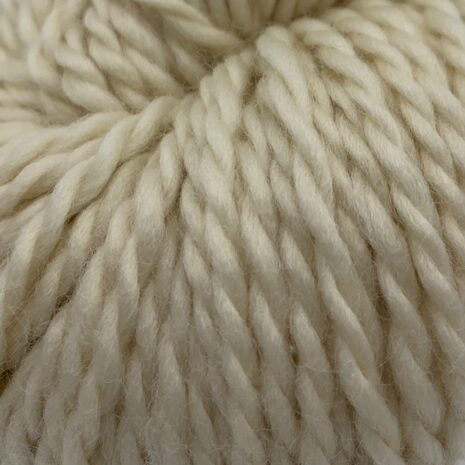128 Superwash Bulky Color 520