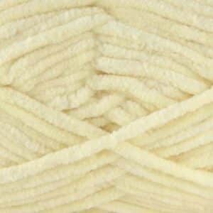 102 daffodil bella chenille universal yarn
