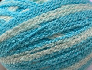 Fixation Spray Dye 9013, White and Aqua, Cascade Yarns